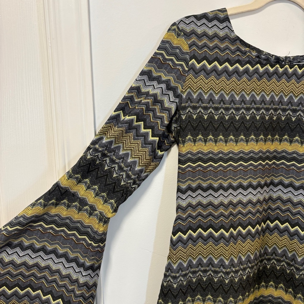 Element Womens Long Split Bell Sleeve Dress Sz Medium Keyhole Back , Aztec Print - Picture 5 of 13